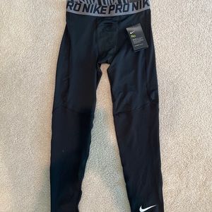 Boys new Nike athletic tight pants size L 10-12